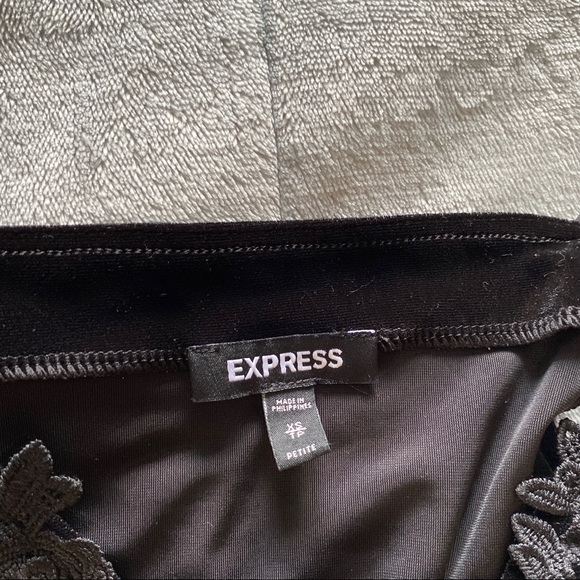 Two BODYSUITS - Picture 14 of 14